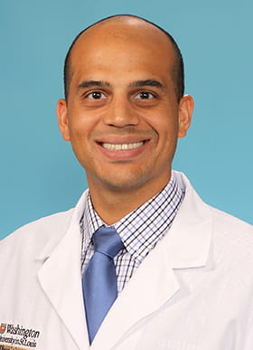 Eduardo  Reina, MD